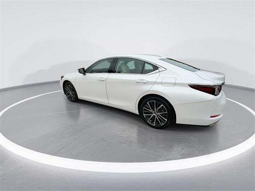 2025 Lexus ES 350 Base