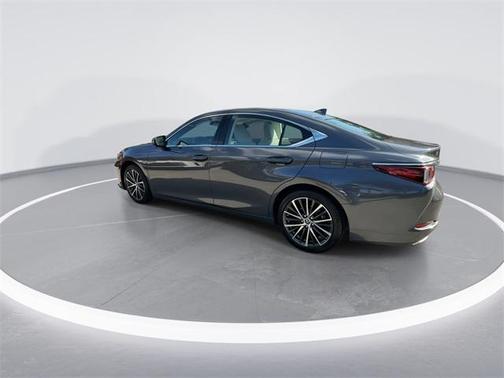 2023 Lexus ES 350 Base