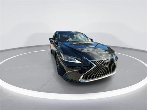 2025 Lexus ES 350 Base