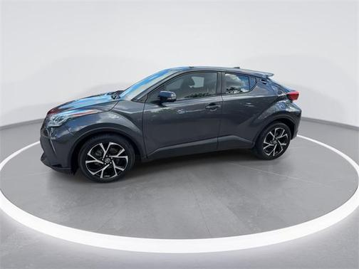 2021 Toyota C-HR XLE