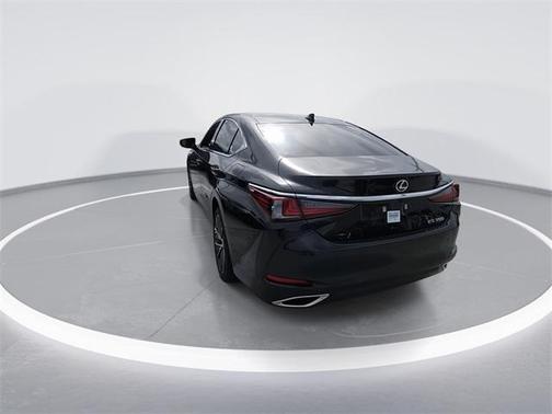 2025 Lexus ES 350 Base