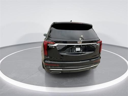 2025 Cadillac XT6 Premium Luxury FWD