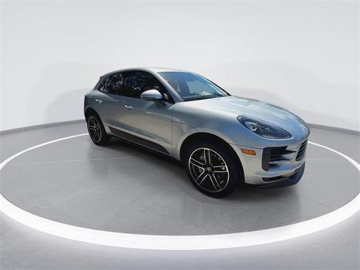 2021 Porsche Macan Base
