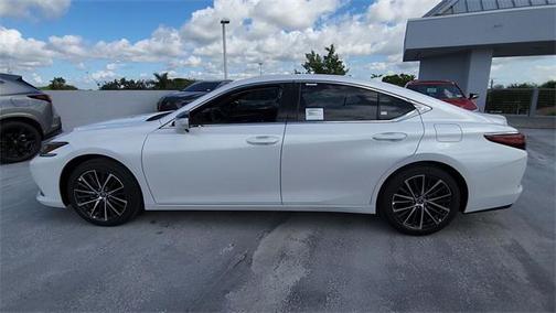2025 Lexus ES 350 Base