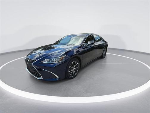 2022 Lexus ES 350 Base
