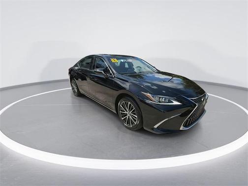 2023 Lexus ES 350 Base