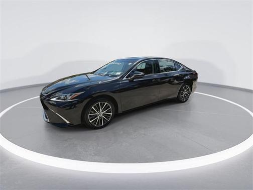 2023 Lexus ES 350 Base