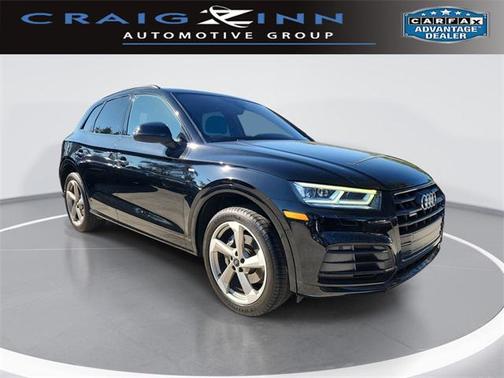 2020 Audi Q5 45 Titanium Premium