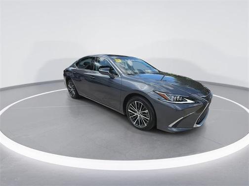 2023 Lexus ES 350 Base