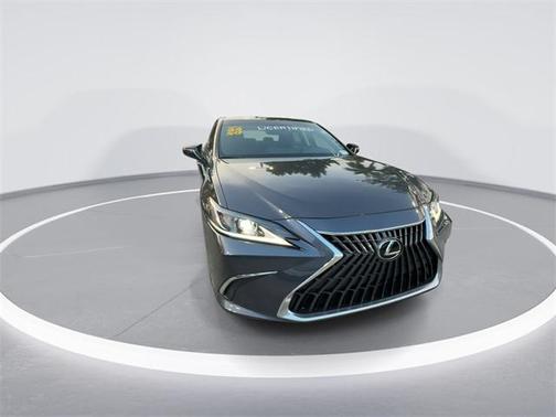 2023 Lexus ES 350 Base