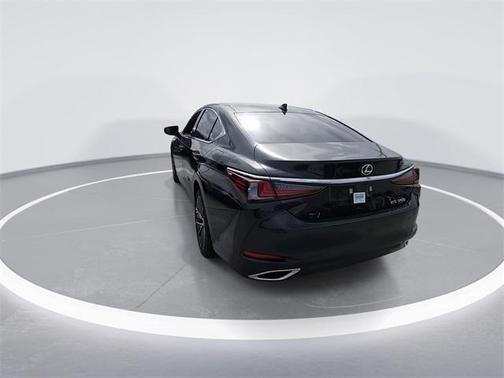 2025 Lexus ES 350 Base