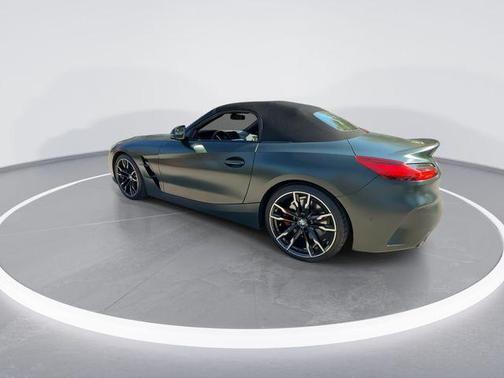 Frozen Deep Green Metallic 2025 BMW Z4 M40i