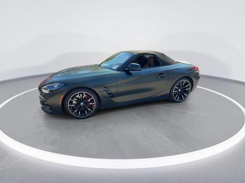 Frozen Deep Green Metallic 2025 BMW Z4 M40i