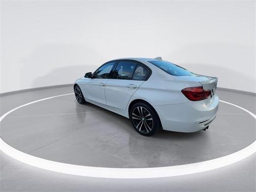 2018 BMW 330 330i