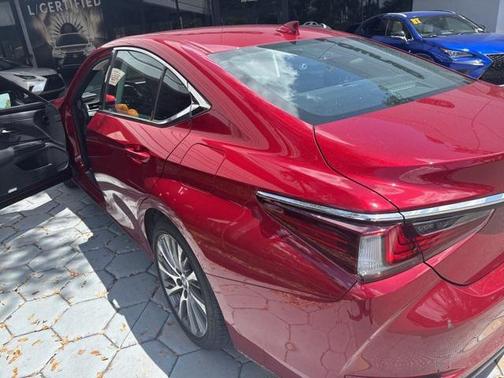 2021 Lexus ES 350 Base