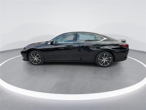 2024 Lexus ES 300h Base