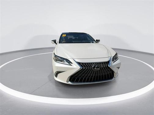 2025 Lexus ES 350 Luxury