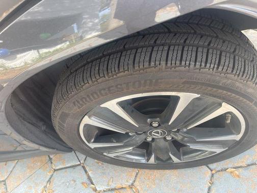 2023 Lexus UX 250h Base