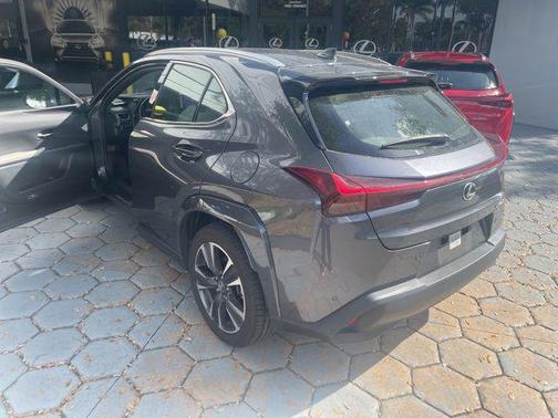 2023 Lexus UX 250h Base