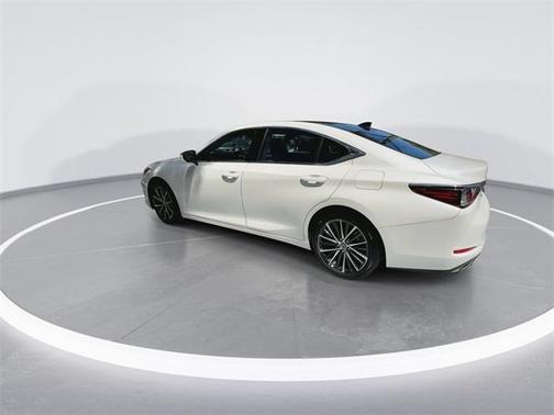 2025 Lexus ES 350 Base