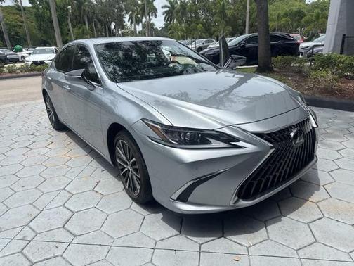2023 Lexus ES 350 Base