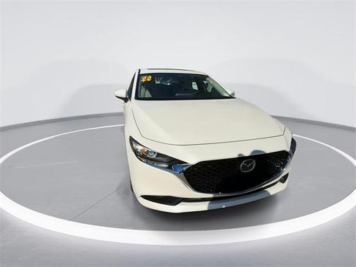 2022 Mazda Mazda3 FWD w/Preferred Package