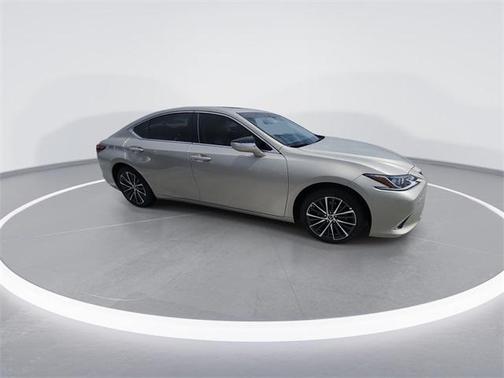 2025 Lexus ES 350 Base