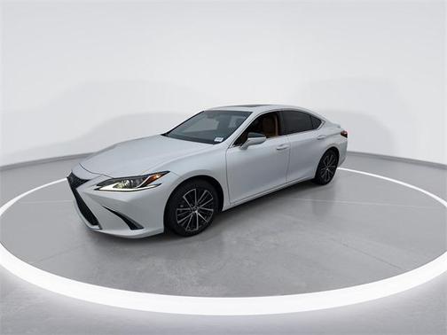 2025 Lexus ES 300h Base
