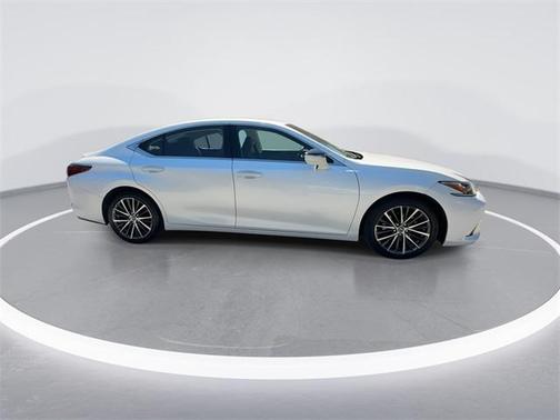 2023 Lexus ES 350 Base