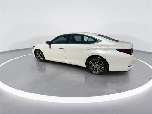 2023 Lexus ES 350 Base