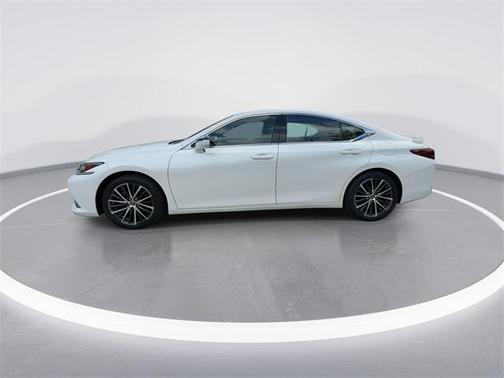 2024 Lexus ES 300h Base