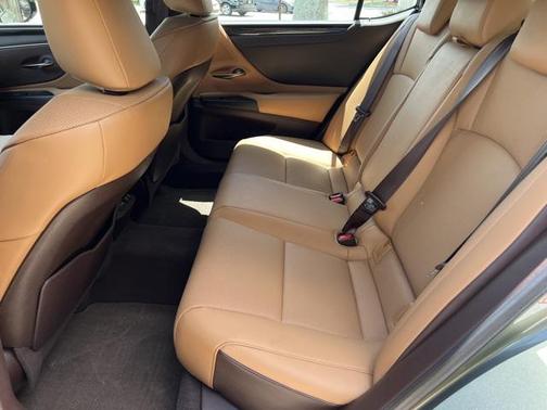 2019 Lexus ES 350 Ultra Luxury