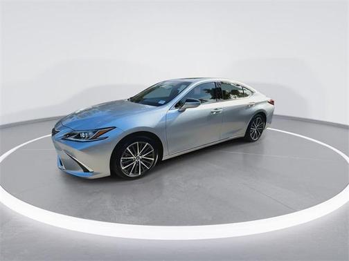 2025 Lexus ES 350 Base