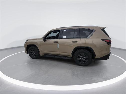 2025 Lexus LX 700h Overtrail