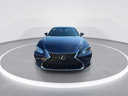 2025 Lexus ES 350 Base