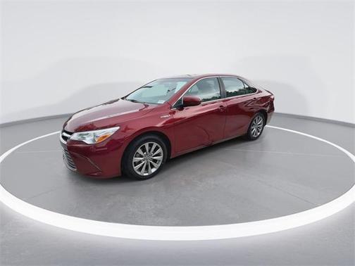 2017 Toyota Camry Hybrid XLE
