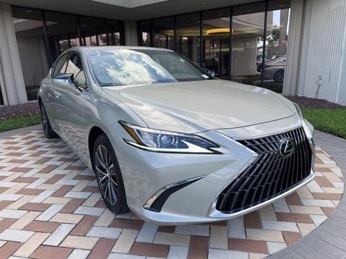 2022 Lexus ES 350 Base