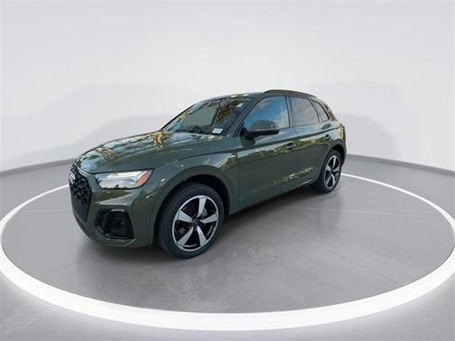 2022 Audi Q5 45 S line Premium Plus