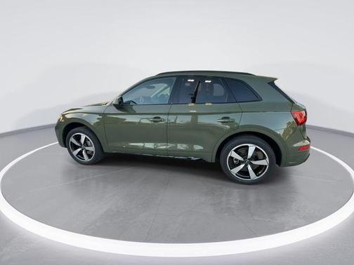 2022 Audi Q5 45 S line Premium Plus