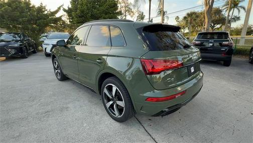 2022 Audi Q5 45 S line Premium Plus