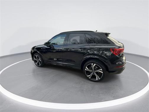 2024 Audi Q3 45 S line Premium Plus