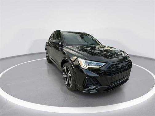 2024 Audi Q3 45 S line Premium Plus