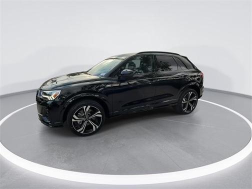 2024 Audi Q3 45 S line Premium Plus