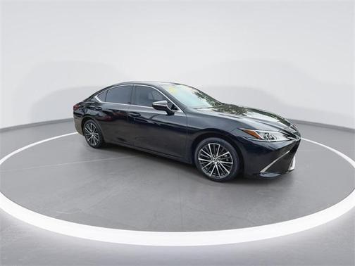 2023 Lexus ES 350 Base
