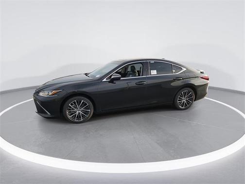 2025 Lexus ES 300h Base
