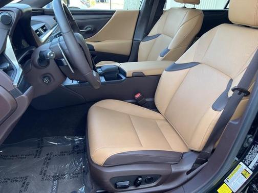 2021 Lexus ES 350 Base