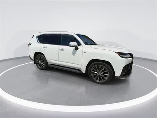 2022 Lexus LX 600 Base