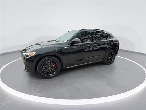 2020 Alfa Romeo Stelvio Ti Sport