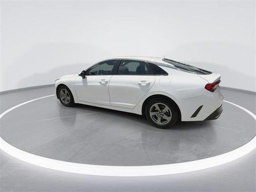 2021 Kia K5 LXS