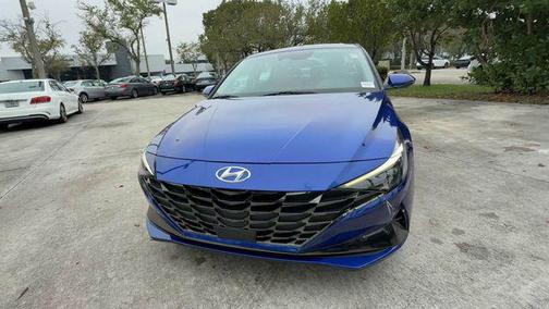 2023 Hyundai ELANTRA Limited